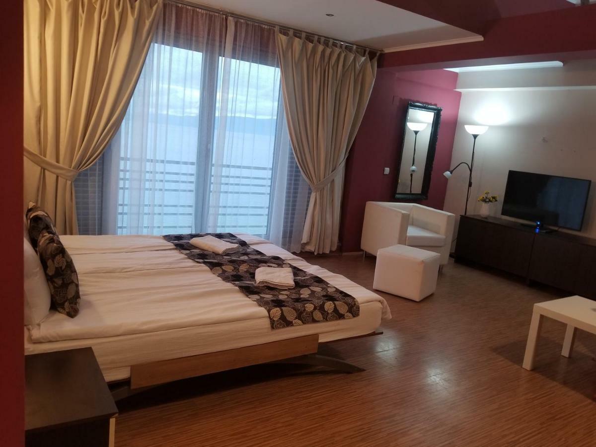 Hotel Vila Ineks Ohrid Exterior foto