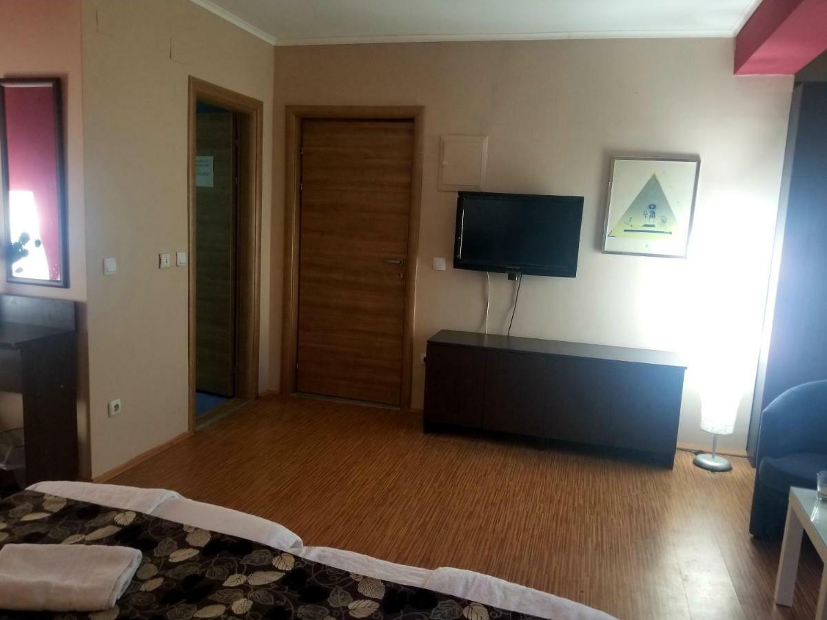Hotel Vila Ineks Ohrid Exterior foto